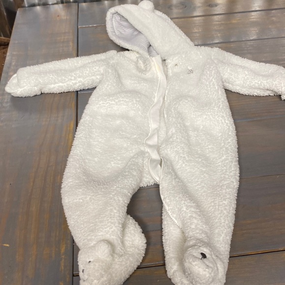 Carter Infant size 6 month one piece cover. (321/3) - Picture 1 of 11
